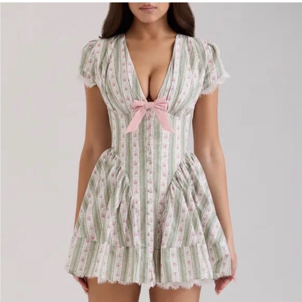 House of CB Emiliana Green and Pink
Mini Dress